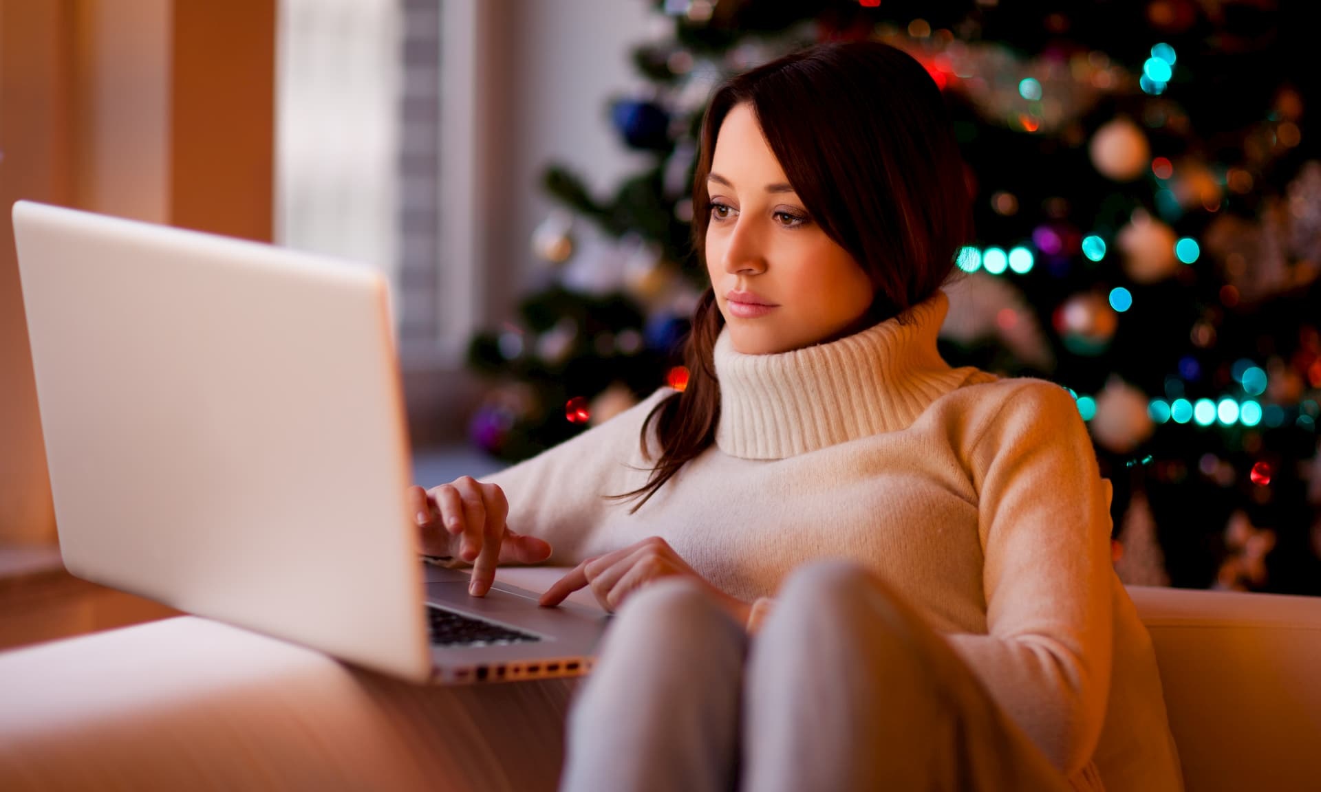 11 ways to give yourself a Christmas bonus in 2022